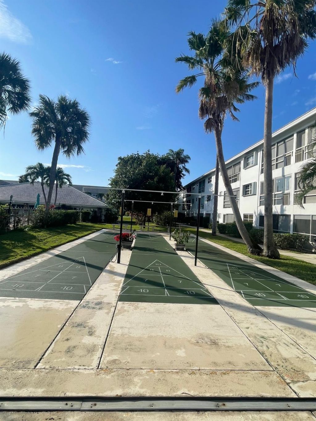 2050 NE 39th Street, Unit 211W, Lighthouse Point, FL 33064 Photo