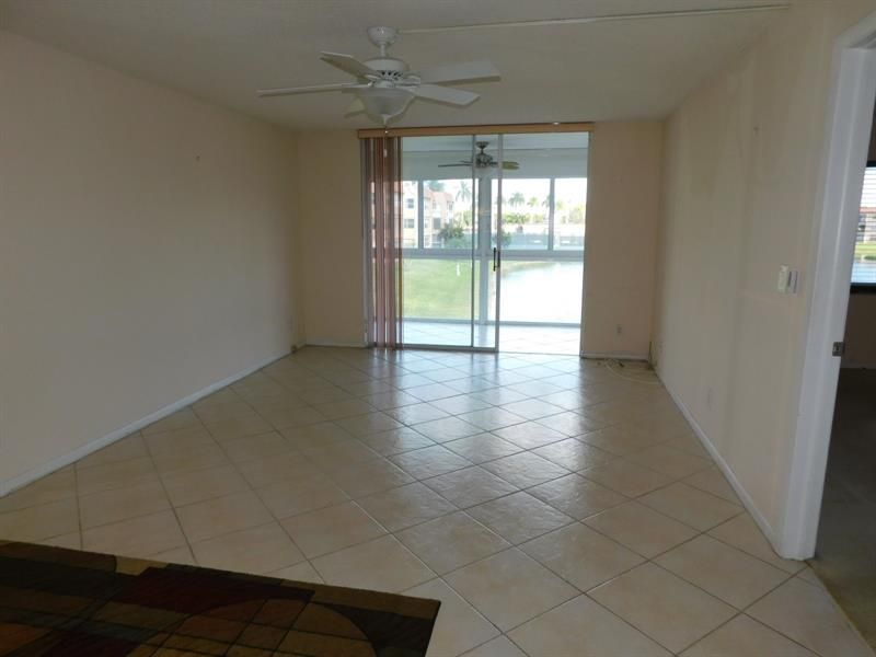 9580 Sunrise Lakes Boulevard, Unit 202, Sunrise, FL 33322 Photo