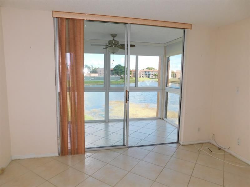 9580 Sunrise Lakes Boulevard, Unit 202, Sunrise, FL 33322 Photo