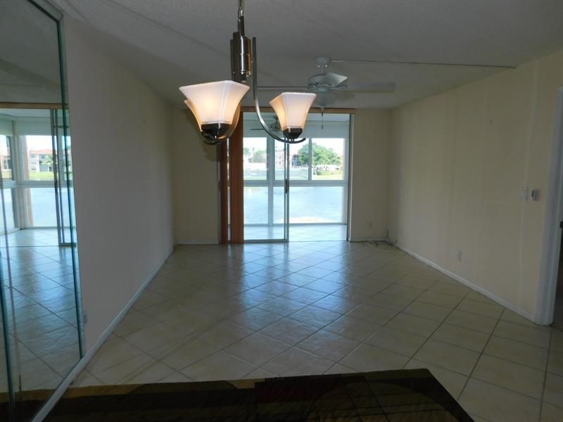 9580 Sunrise Lakes Boulevard, Unit 202, Sunrise, FL 33322 Photo