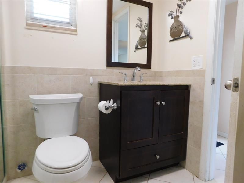 9580 Sunrise Lakes Boulevard, Unit 202, Sunrise, FL 33322 Photo