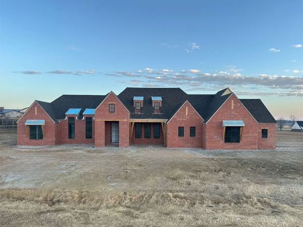 8453 E 111th Street North, Owasso, OK 74055