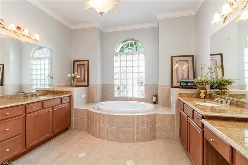 8514 Sedonia Cir, Estero, FL 33967 Photo