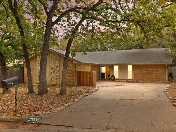 5700 Stage Line Court, Arlington, TX 76017