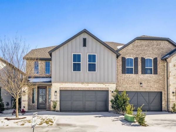 609 Damsel June Street, Lewisville, TX 75056