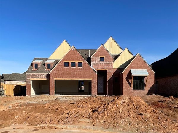 2802 W Van Buren Court, Broken Arrow, OK 74011