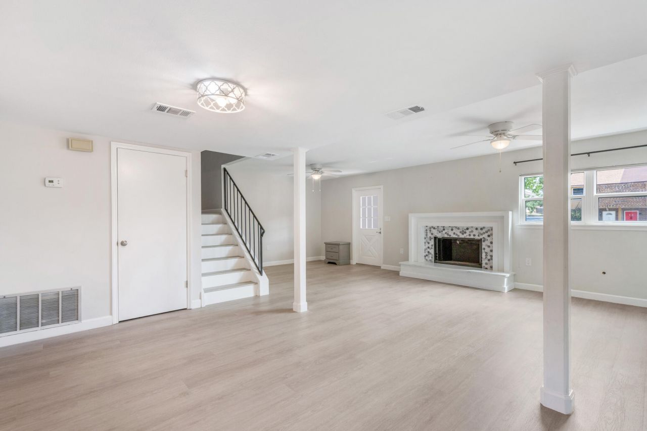 29 11th Street, Unit A, Shalimar, FL 32579 Main Photo