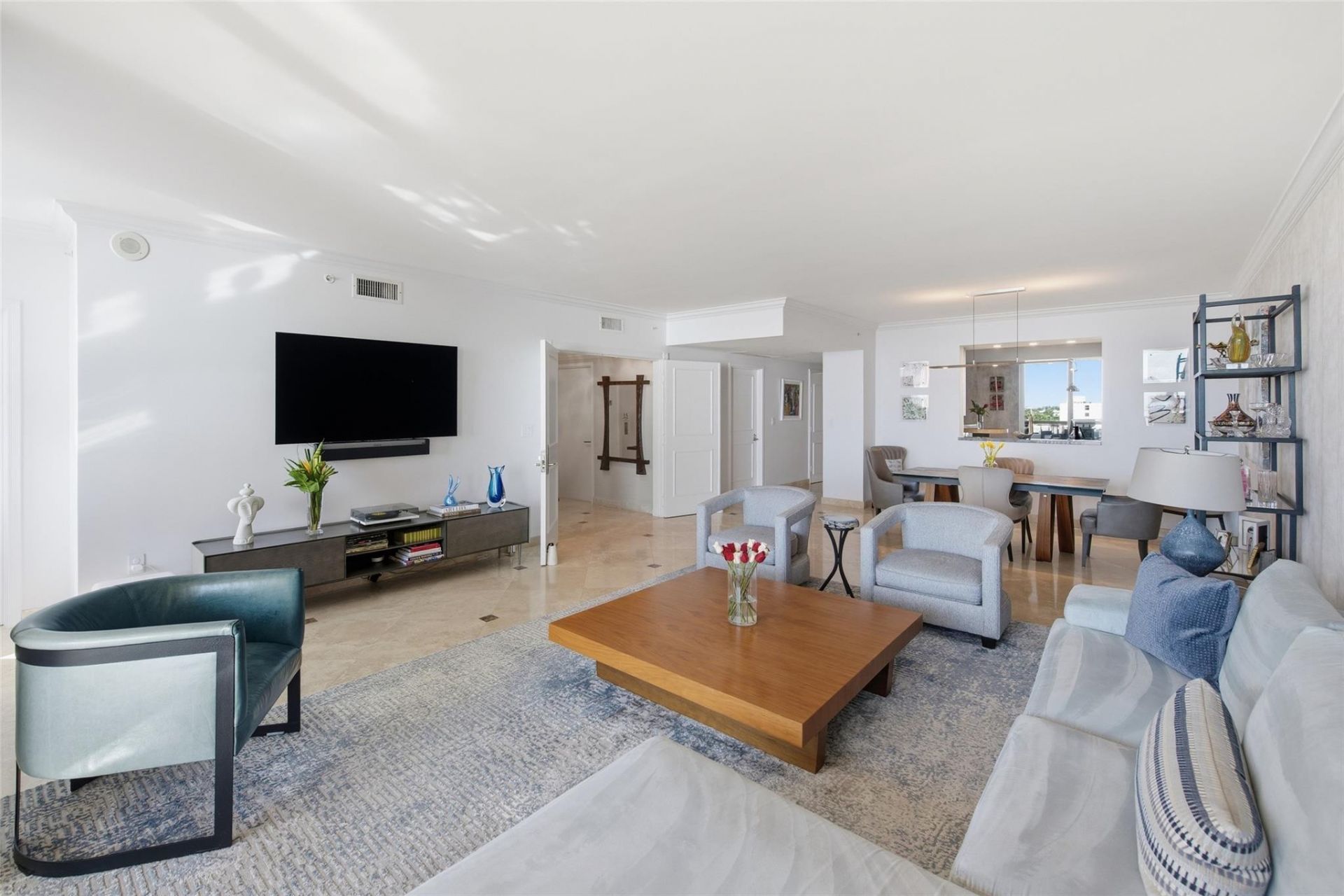 2110 N Ocean Boulevard, Unit 9D, Fort Lauderdale, FL 33305 Photo