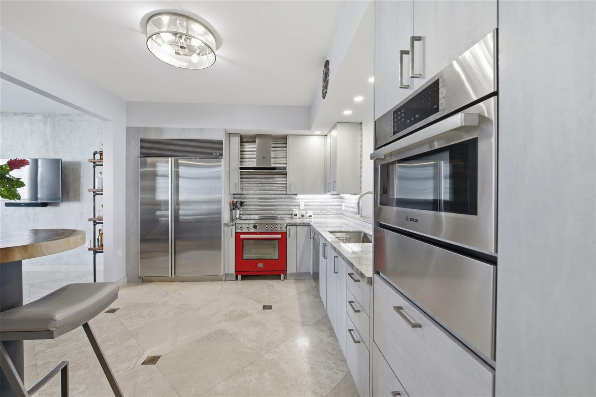 2110 N Ocean Boulevard, Unit 9D, Fort Lauderdale, FL 33305 Photo