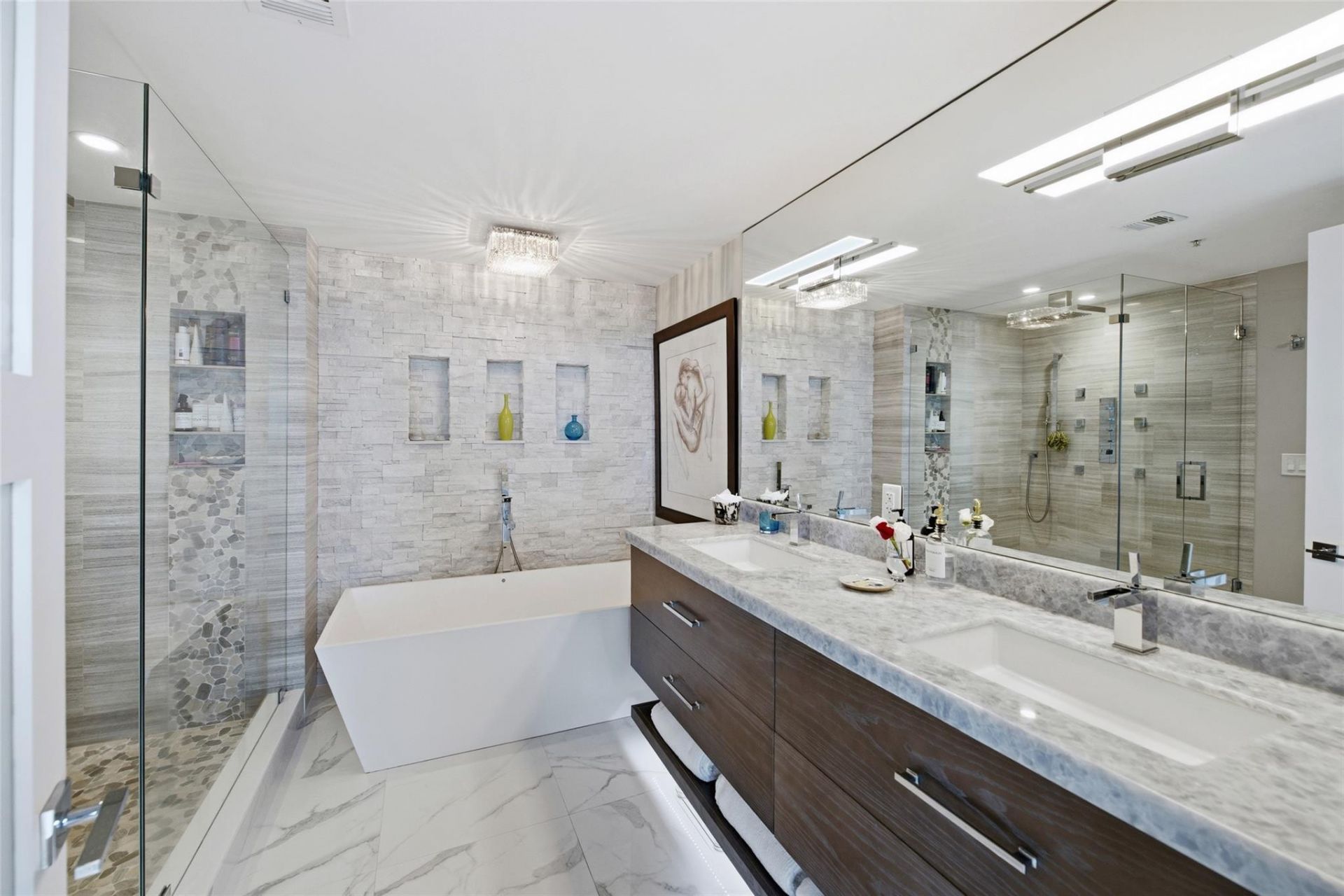 2110 N Ocean Boulevard, Unit 9D, Fort Lauderdale, FL 33305 Photo