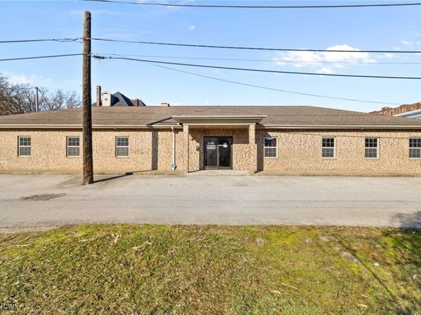 112 W 4th Street, East Liverpool, OH 43920