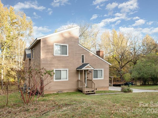 6013 Tall Tree Lane, Harrisburg, NC 28075