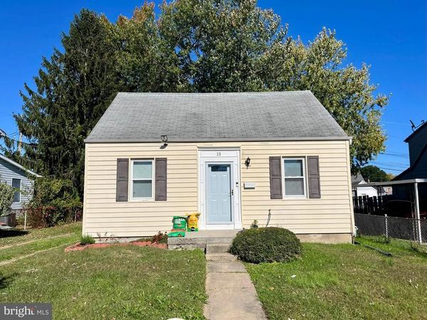 13 PLATEAU ROAD, ESSEX, MD 21221