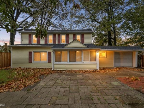 1552 E 254th Street, Euclid, OH 44117