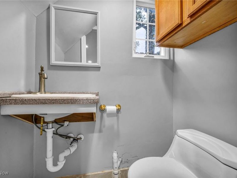 1552 E 254th Street, Euclid, OH 44117 Photo 14