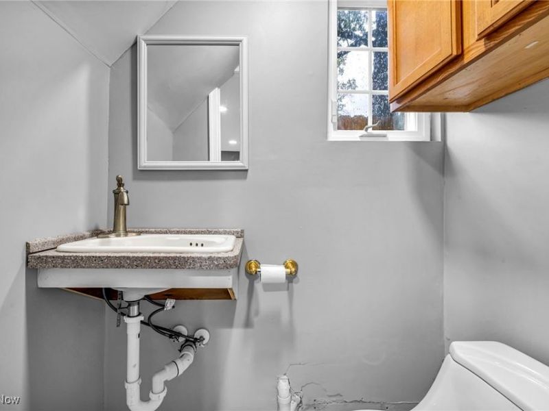 1552 E 254th Street, Euclid, OH 44117 Photo 15