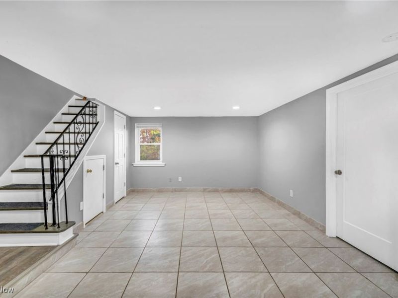 1552 E 254th Street, Euclid, OH 44117 Photo 32