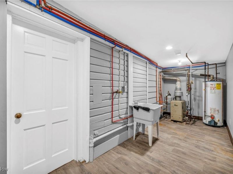 1552 E 254th Street, Euclid, OH 44117 Photo 38