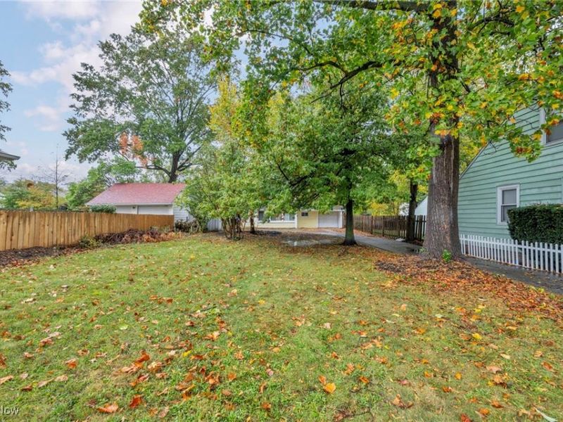 1552 E 254th Street, Euclid, OH 44117 Photo 5