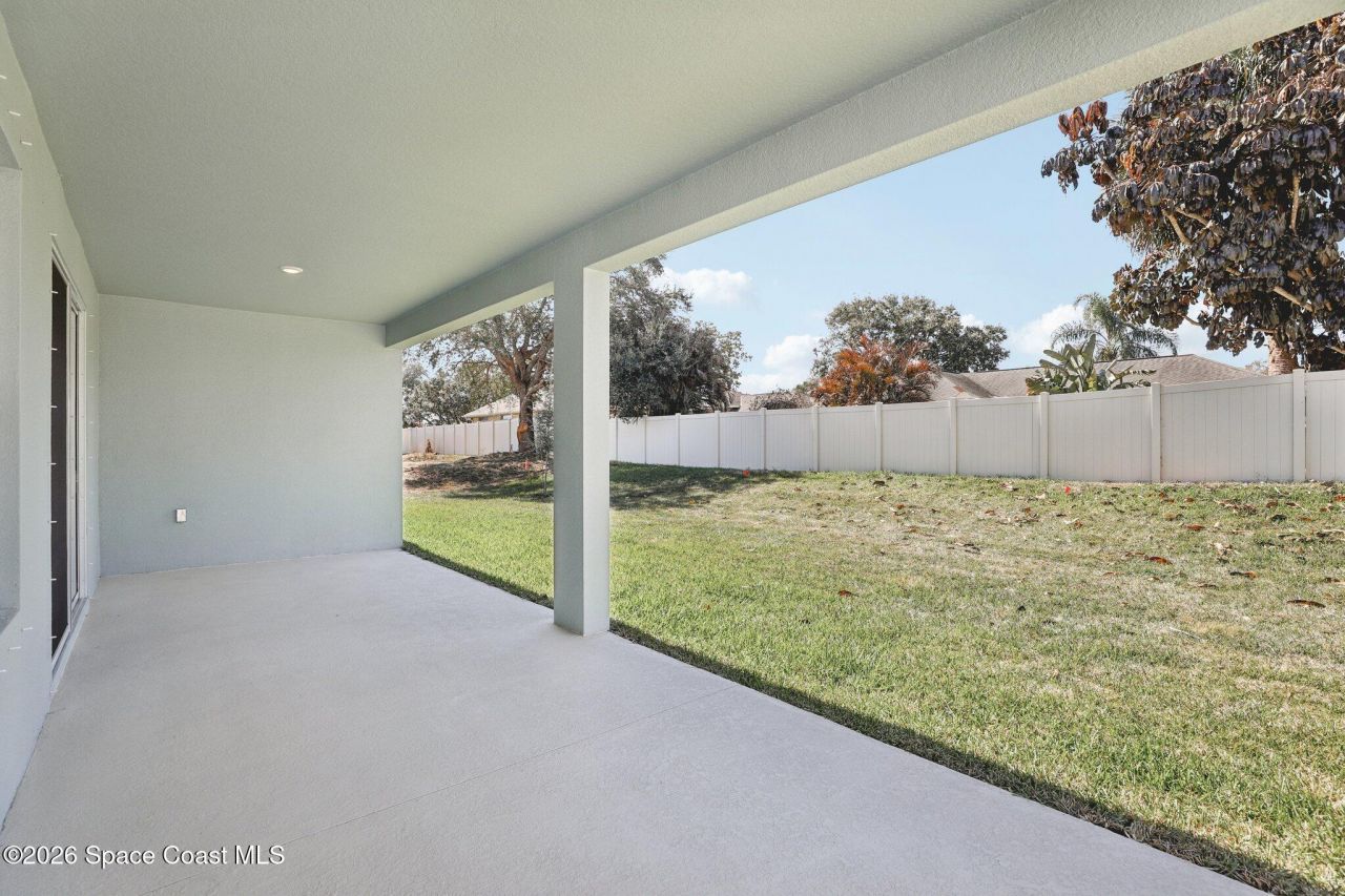 1004 Connolly Lane Ne, Palm Bay, FL 32905 Photo