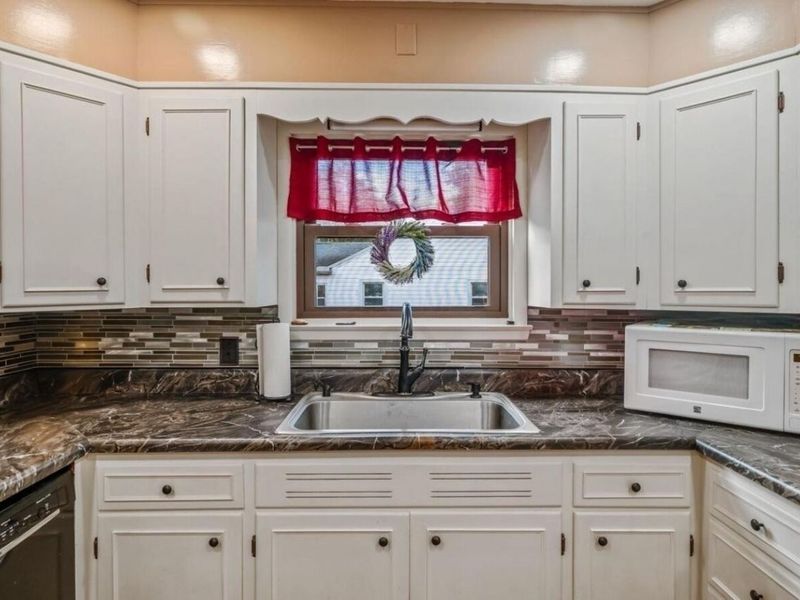 400 Forest Lawn Boulevard, Marion, OH 43302 Photo 11