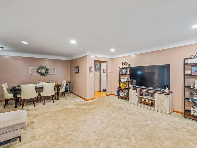 400 Forest Lawn Boulevard, Marion, OH 43302 Photo 4