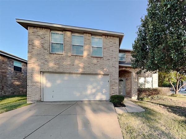 9200 Troy Drive, Fort Worth, TX 76123