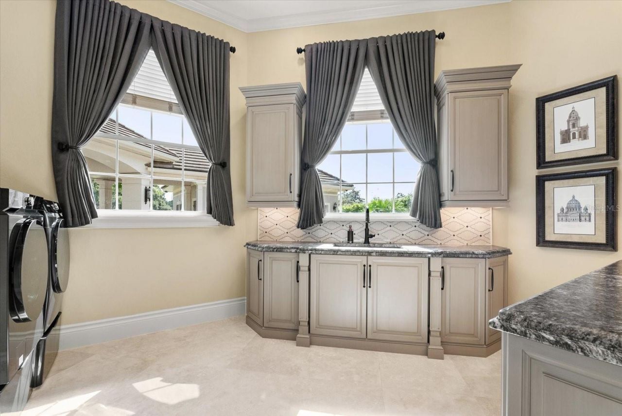 921 Sweetwater Club Boulevard, Longwood, FL 32779 Photo