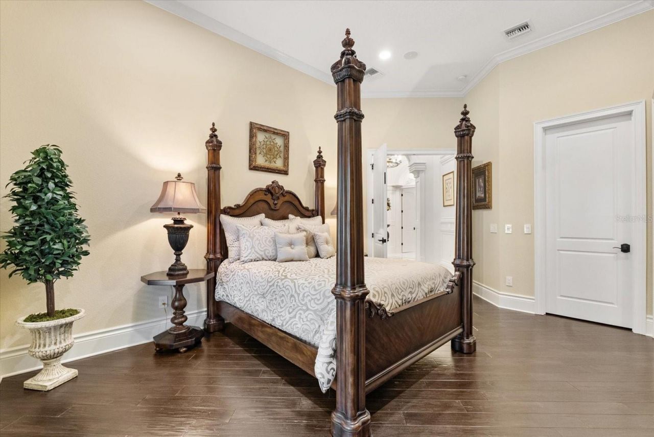 921 Sweetwater Club Boulevard, Longwood, FL 32779 Photo