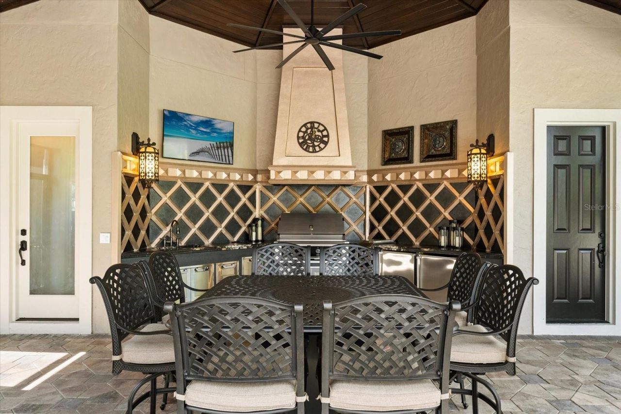 921 Sweetwater Club Boulevard, Longwood, FL 32779 Photo