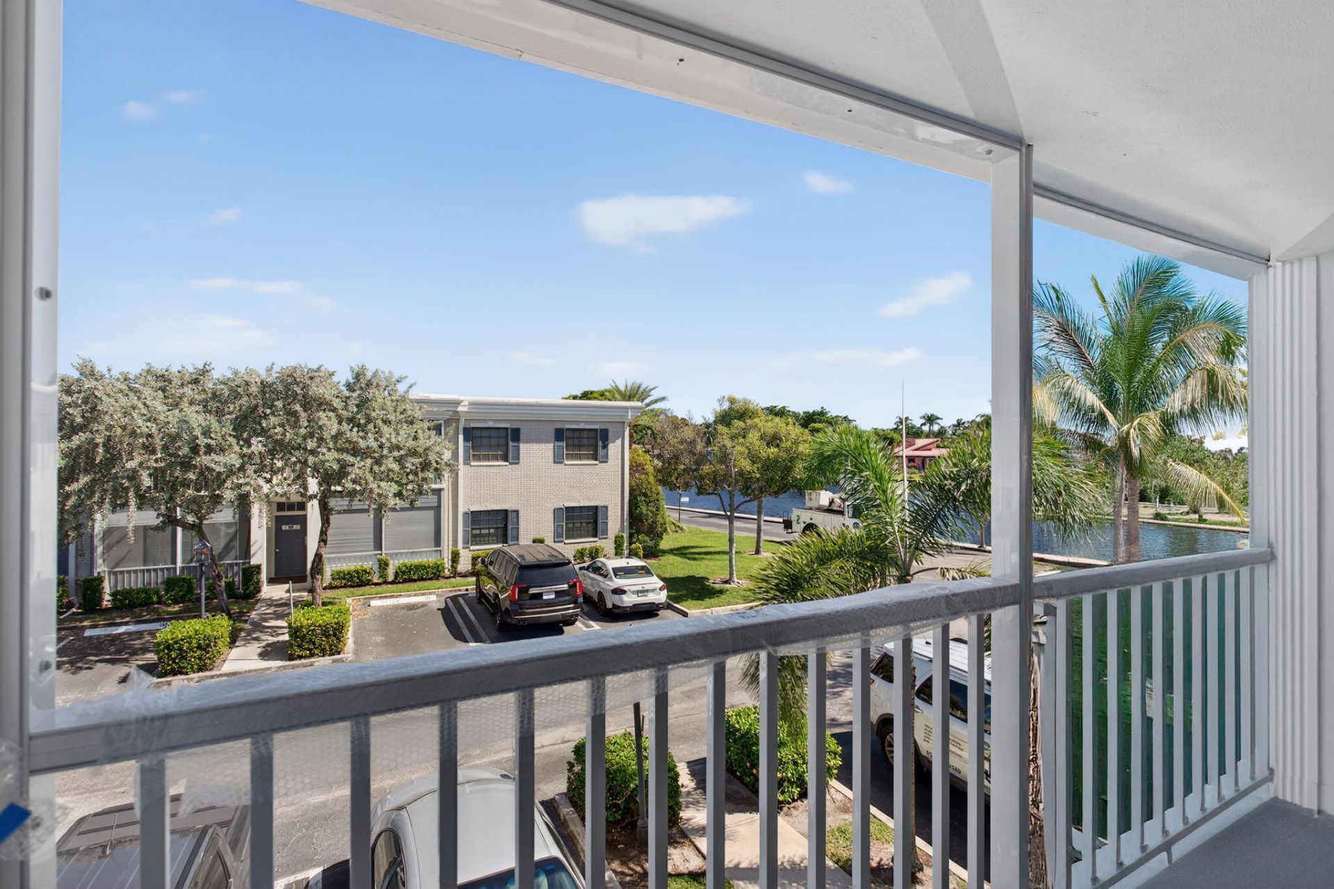 130 Cypress Club Drive, Unit 324, Pompano Beach, FL 33060 Photo