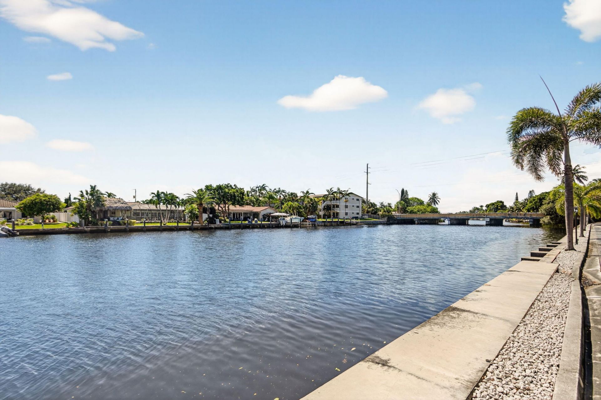 130 Cypress Club Drive, Unit 324, Pompano Beach, FL 33060 Photo