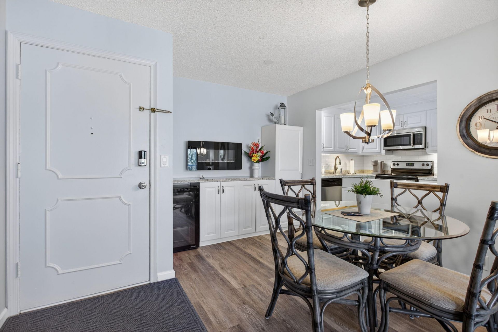 130 Cypress Club Drive, Unit 324, Pompano Beach, FL 33060 Photo