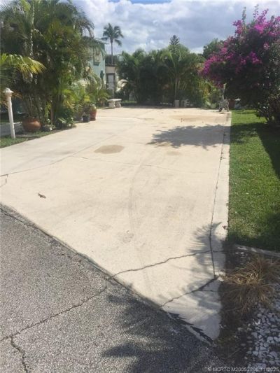 10725 S Ocean Drive, Lot #215, Jensen Beach, FL 34957 Photo