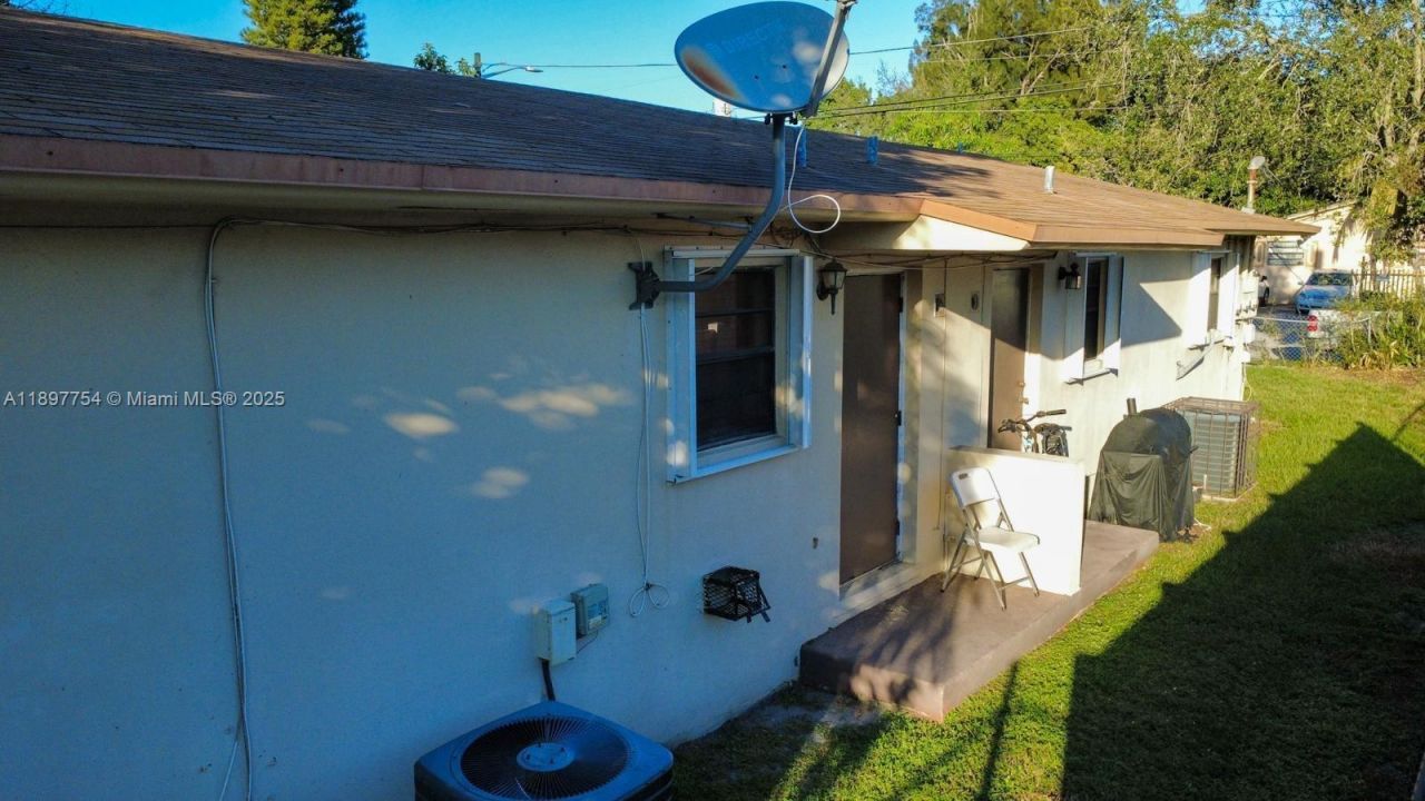 7534/7536 NW 4th Ave, Miami, FL 33150 Photo