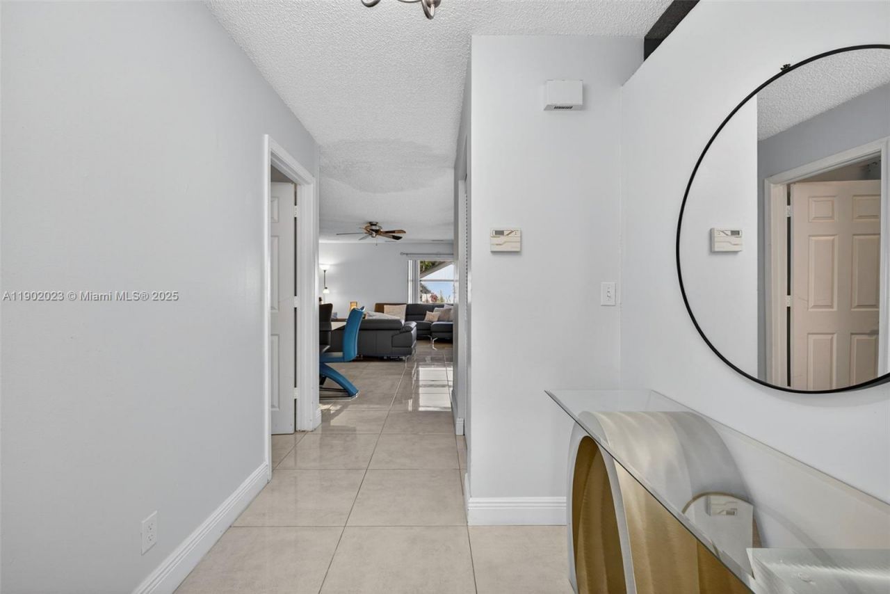 100 Miramar Ave, Royal Palm Beach, FL 33411 Photo