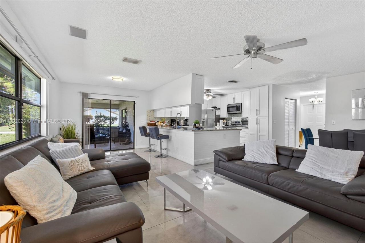 100 Miramar Ave, Royal Palm Beach, FL 33411 Photo