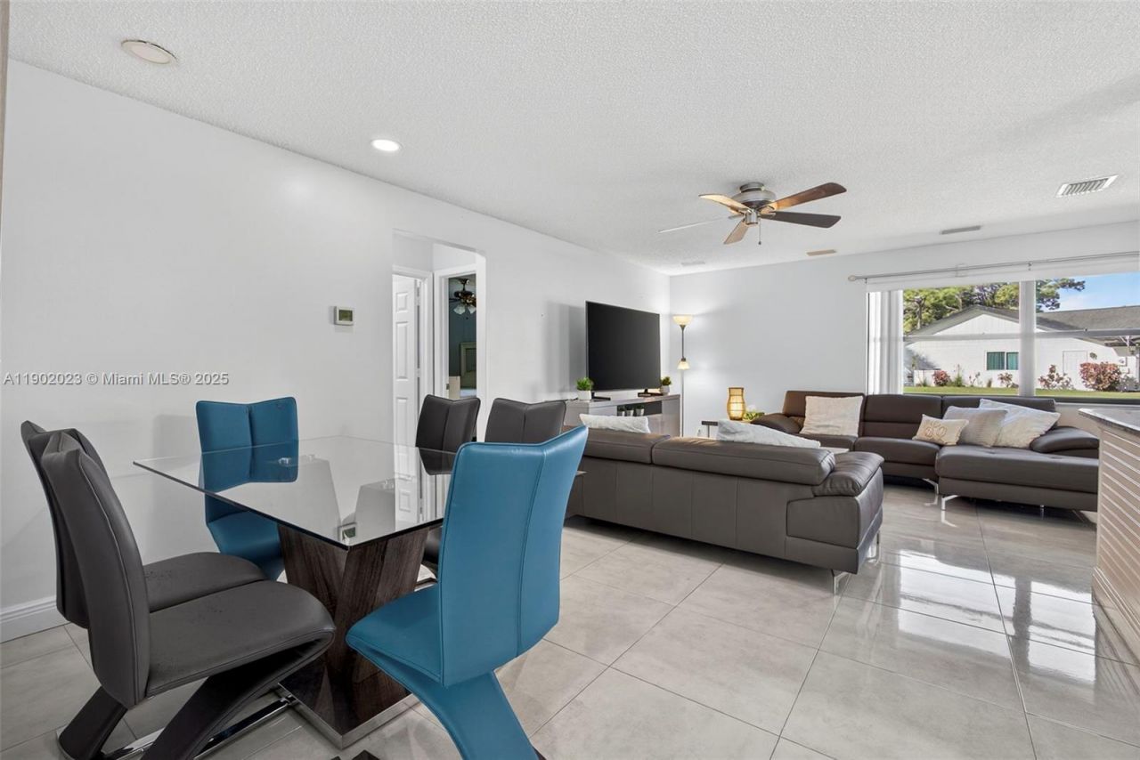 100 Miramar Ave, Royal Palm Beach, FL 33411 Photo