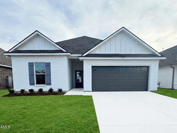 115 Lotus Street, Broussard, LA 70518