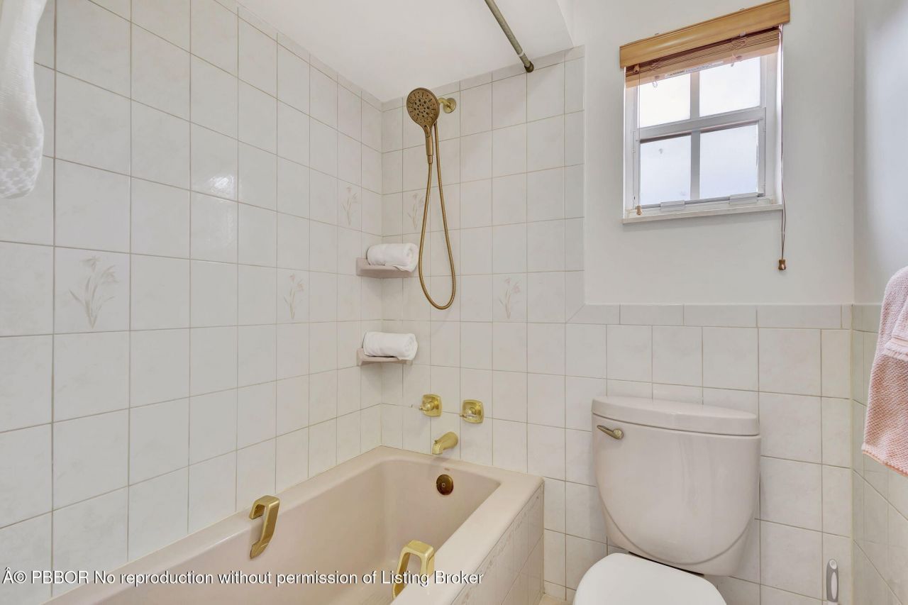 1141 Pine Point Road, Riviera Beach, FL 33404 Photo