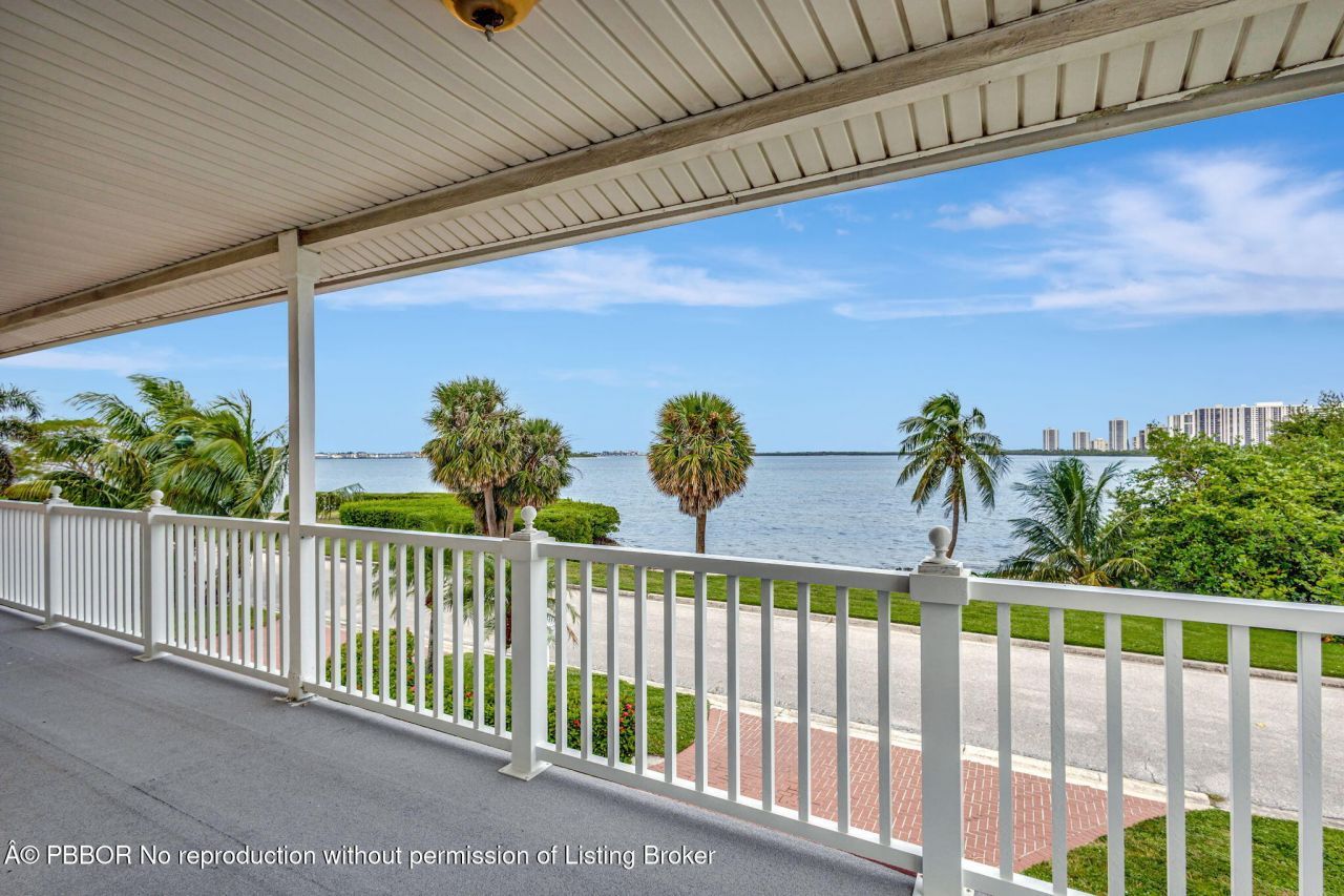 1141 Pine Point Road, Riviera Beach, FL 33404 Photo