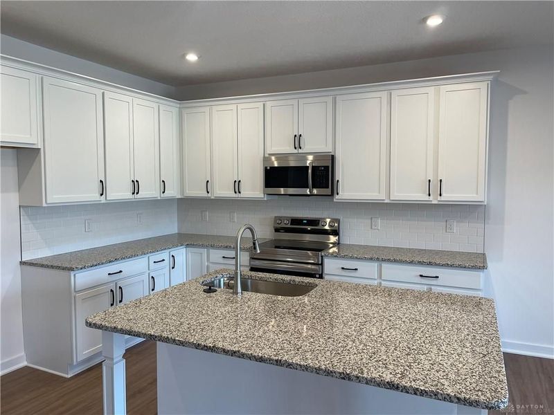 120 Magnolia Lane, Springboro, OH 45066 Photo 4