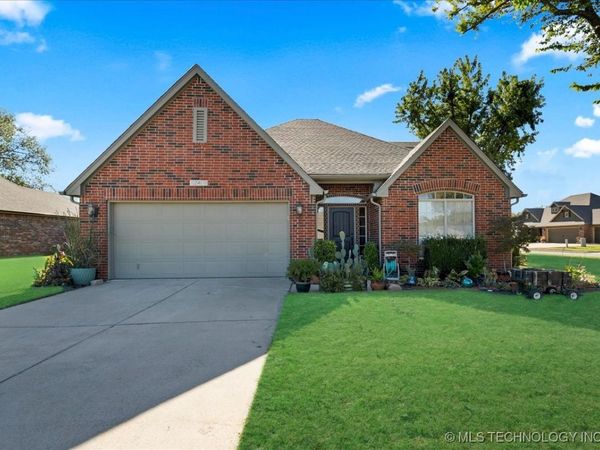 12408 E 127th Street North, Collinsville, OK 74021