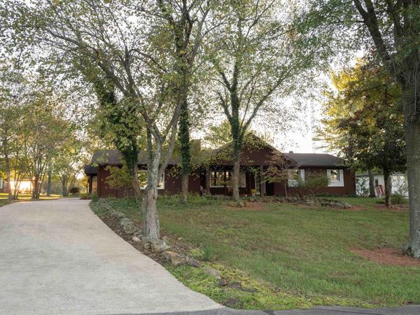 276 S Poinsettia Drive, Santa Claus, IN 47579