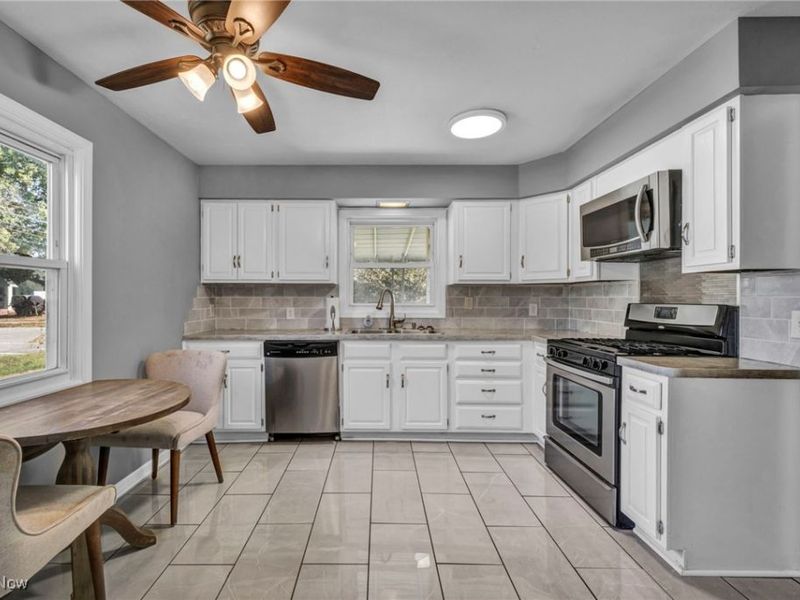 4046 W 143rd Street, Cleveland, OH 44135 Photo 2