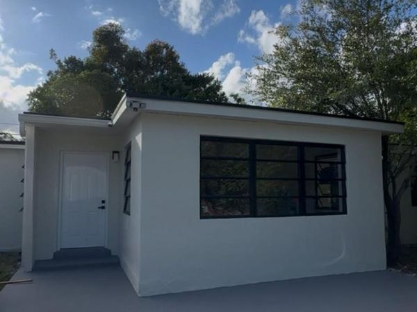 1109 NW 15th Ave, Fort Lauderdale, FL 33311