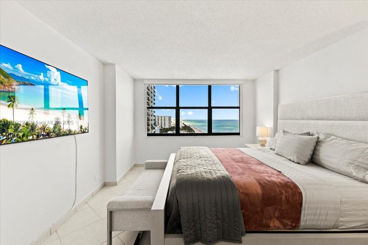 2301 S Ocean Dr, Unit 2004, Hollywood, FL 33019 Photo