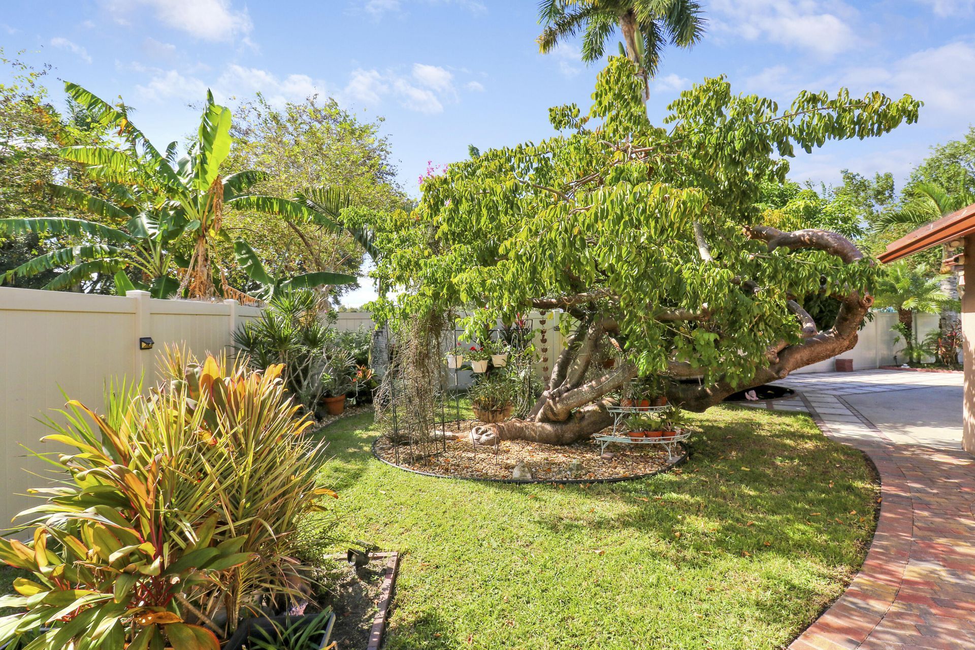 10438 Pippin Lane, Royal Palm Beach, FL 33411 Photo