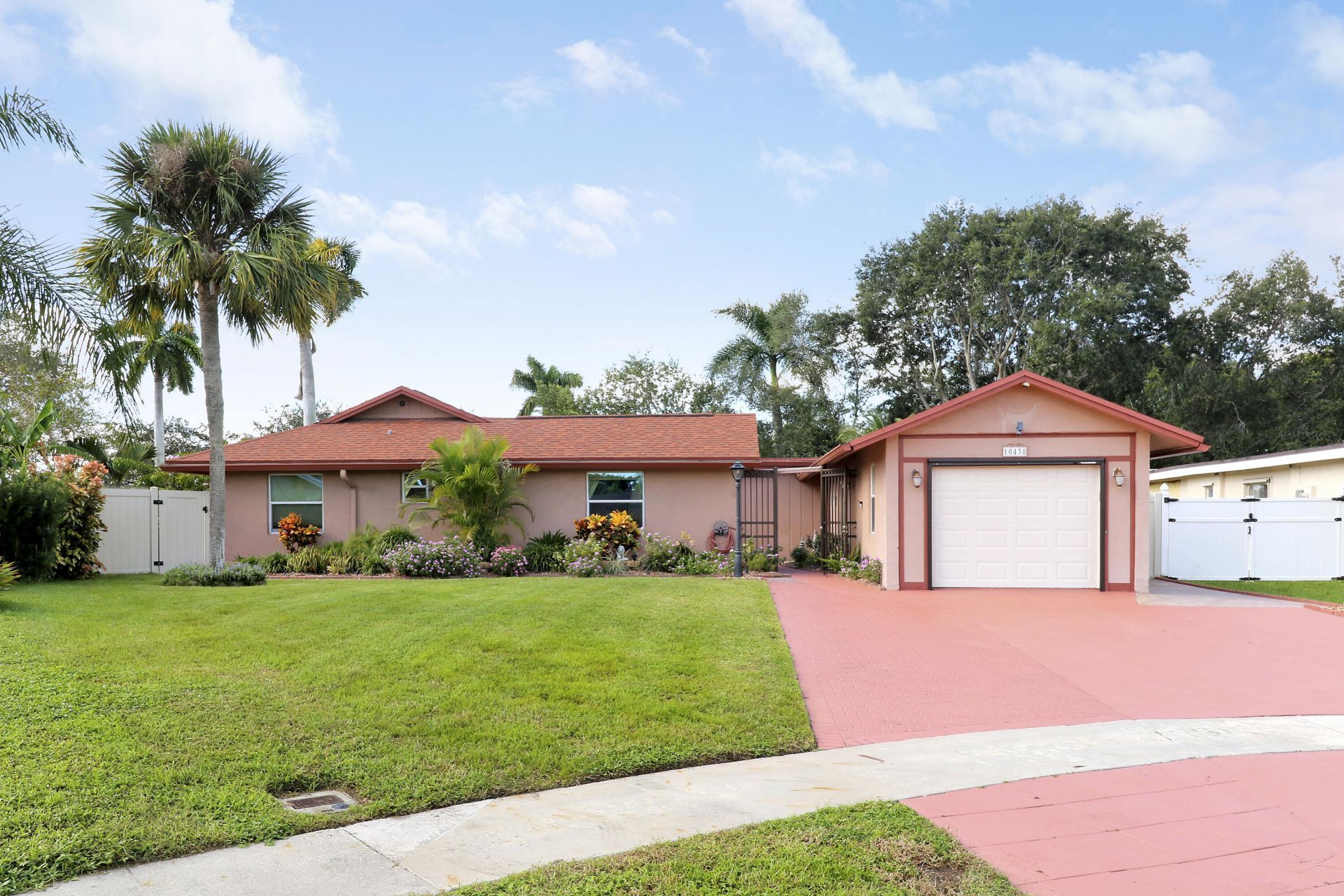 10438 Pippin Lane, Royal Palm Beach, FL 33411 Photo