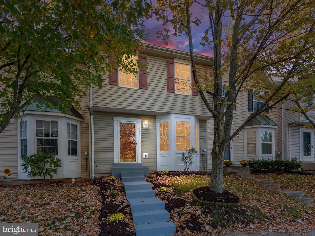 321 Sherando Circle, Stephens City, VA 22655 Main Photo